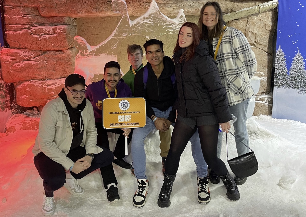 Five EUAS students share their Erasmus experience in Turkey